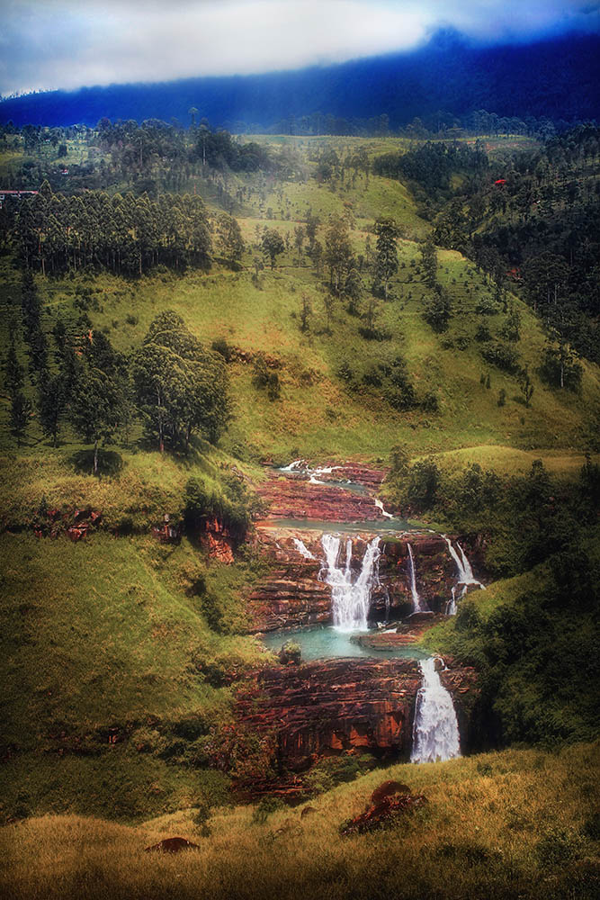 Camera: Canon EOS 7D, Focal: 36.0mm, Exposure: 0.0125s